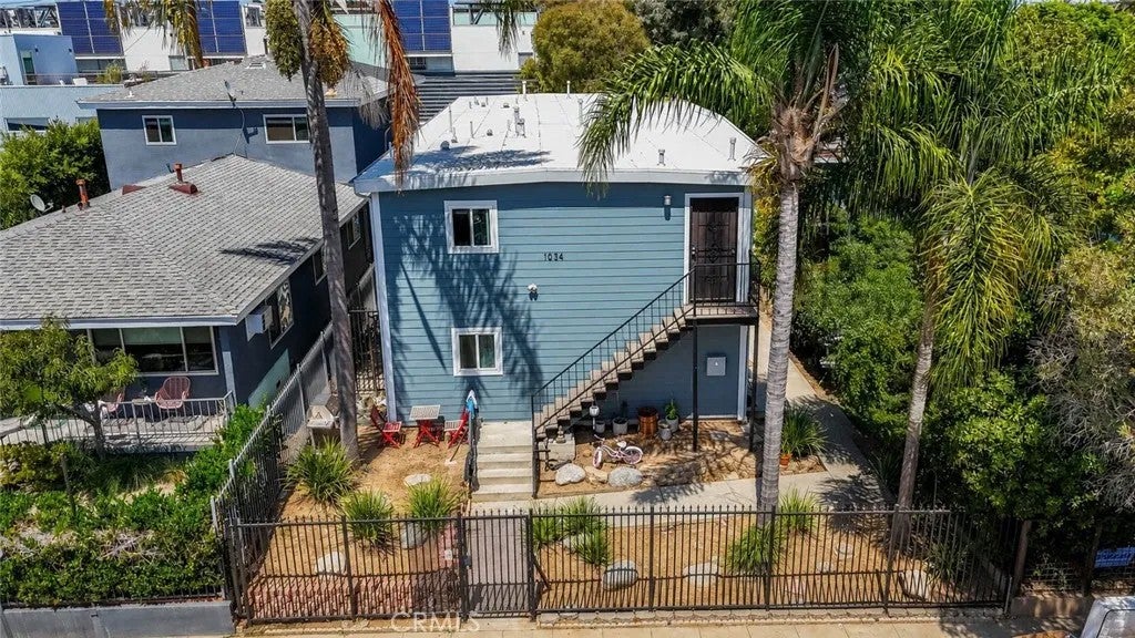 1034 Pleasantview — photo
