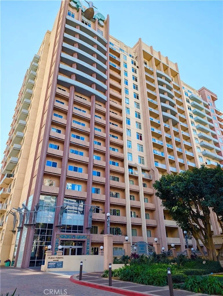 388 E Ocean Boulevard 1117 — photo