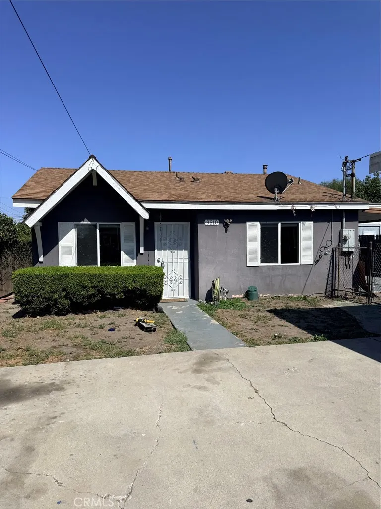 9510 Bandera Street — photo