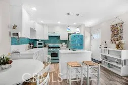 359 Sumner, Avalon, CA 90704 — photo 2
