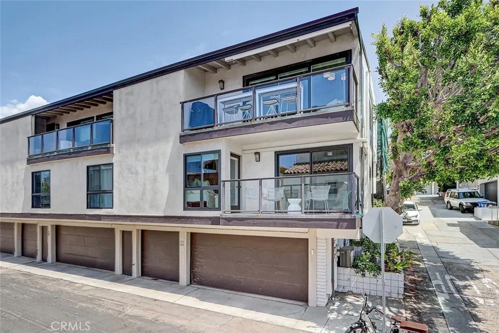2512 Ocean — photo