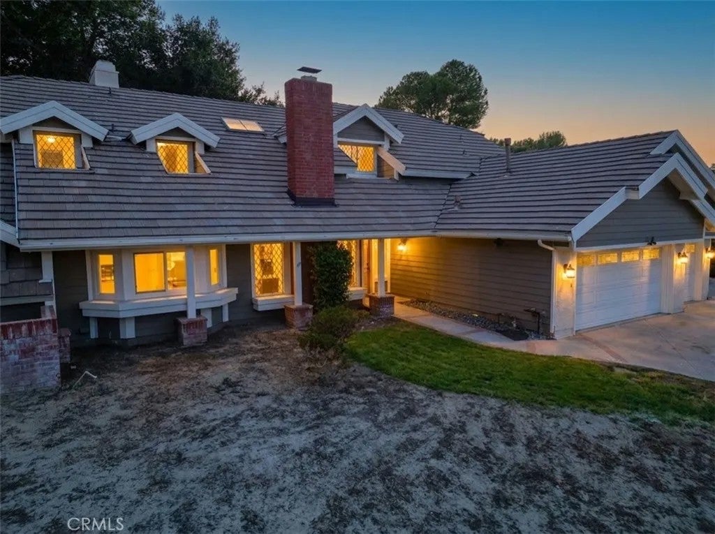 15604 Saddleback — photo