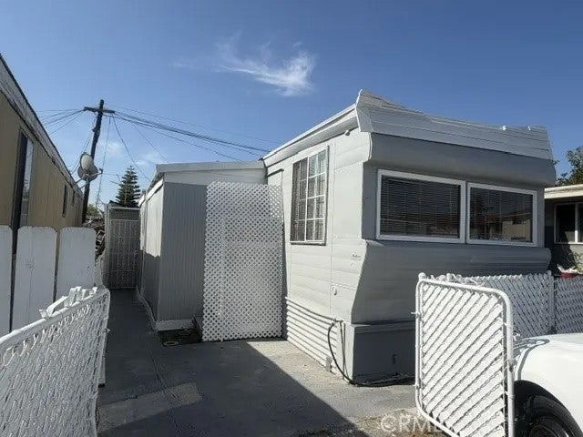 14603 S Vermont 51 — photo