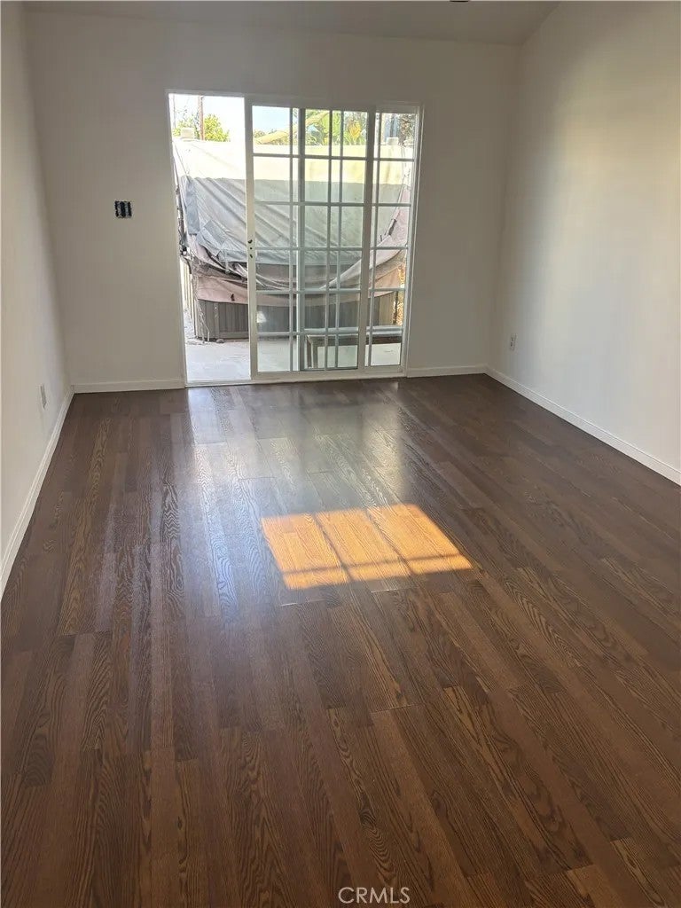 5114 Torrance Blvd — photo