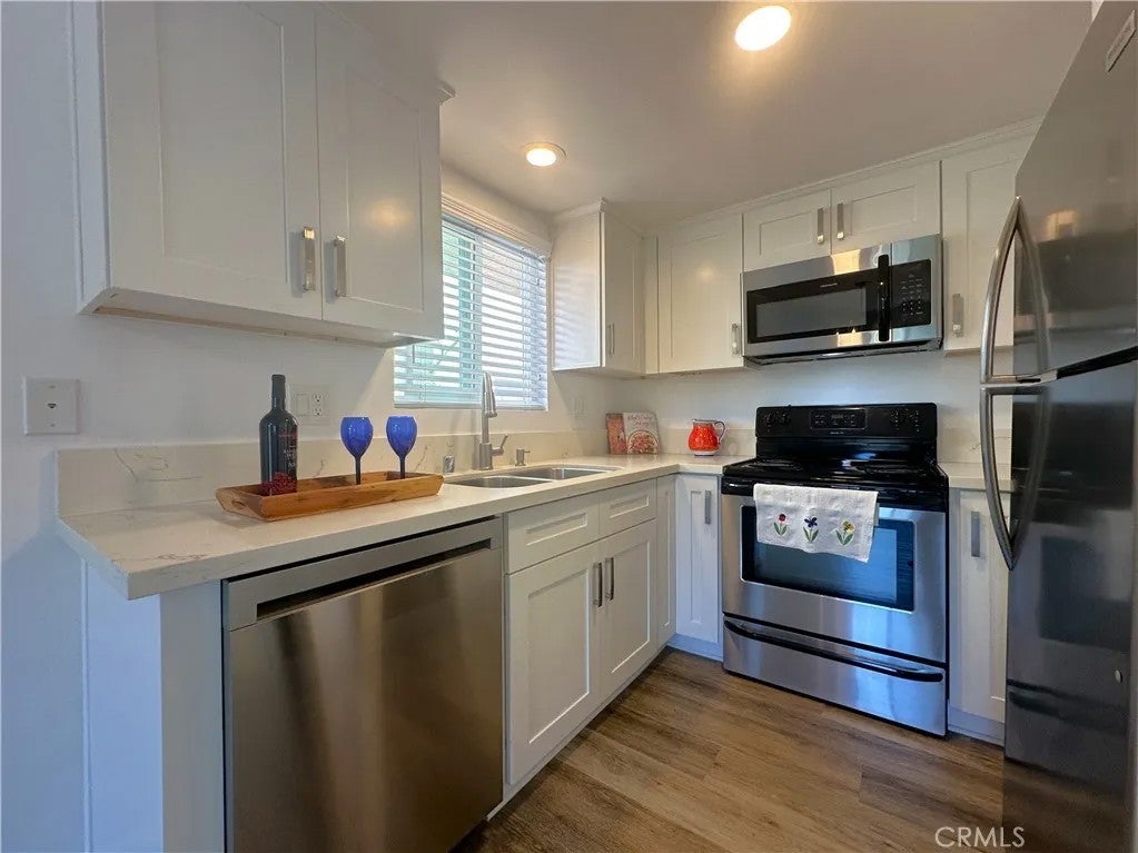 119 S Lucia Avenue 4 — photo