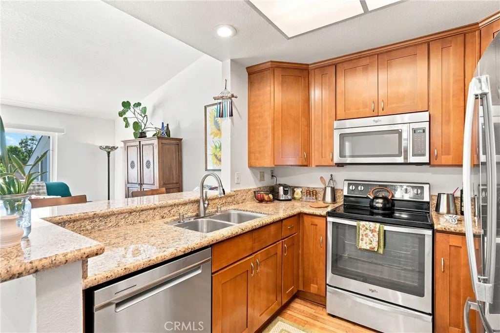 187 Huntington — photo