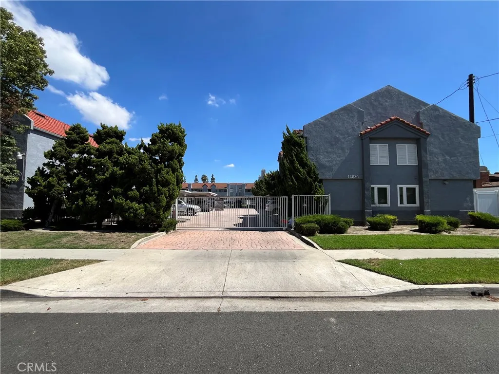 14030 Mcclure Avenue Unit 201 — photo