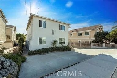 1906 Carnegie Lane B — photo