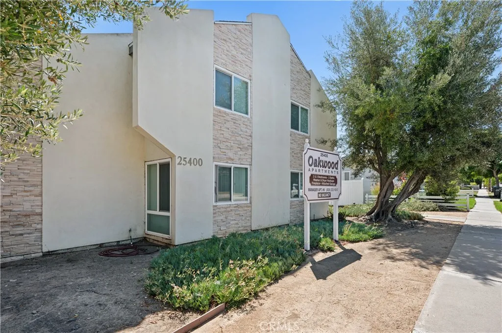 25400 Oak Street Unit 13 — photo