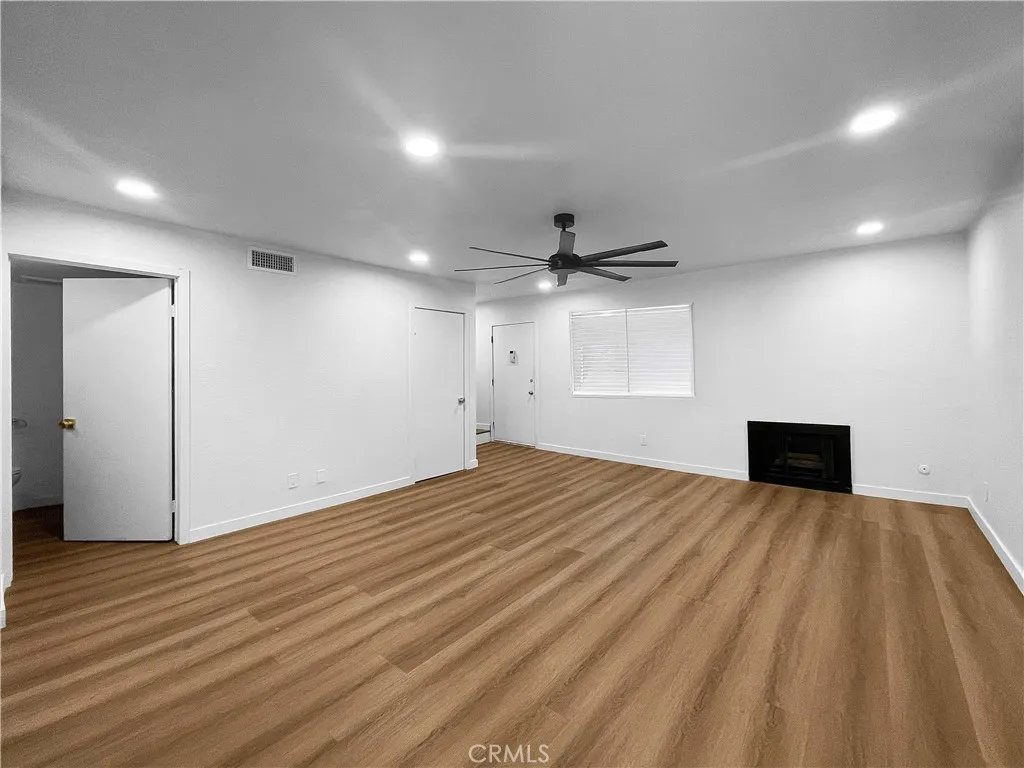 1335 W 139th Unit 101 — photo