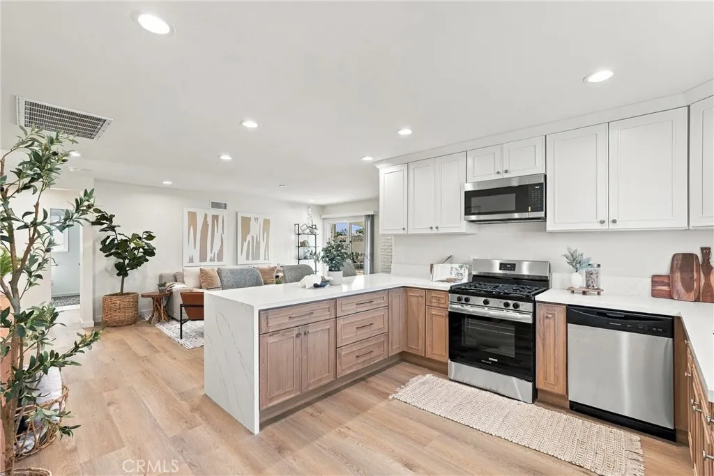 17217 S Hoover Street — photo