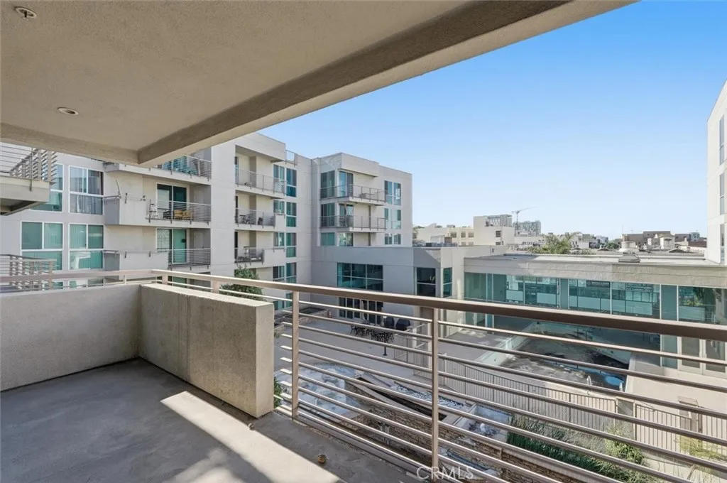 267 S San Pedro Unit 315 — photo