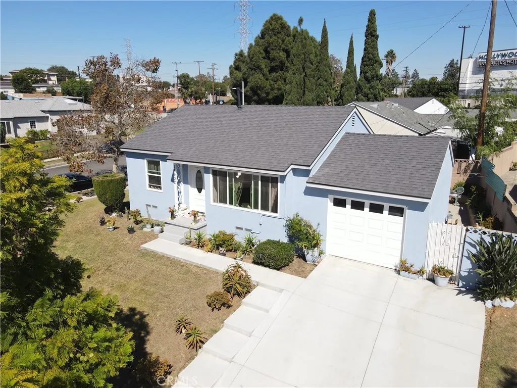 12902 S Berendo — photo