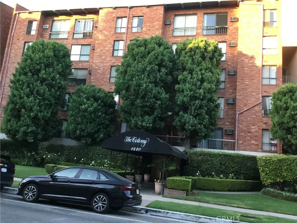 1440 Veteran Avenue Unit 322 — photo