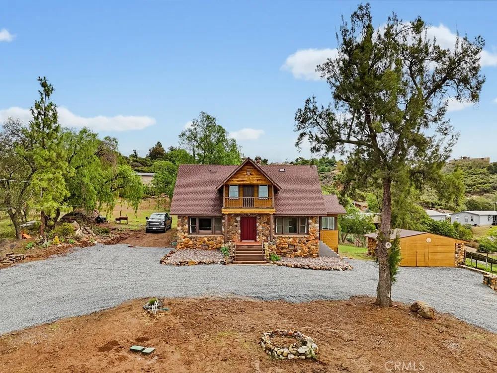 1549 Marshall Rd — photo