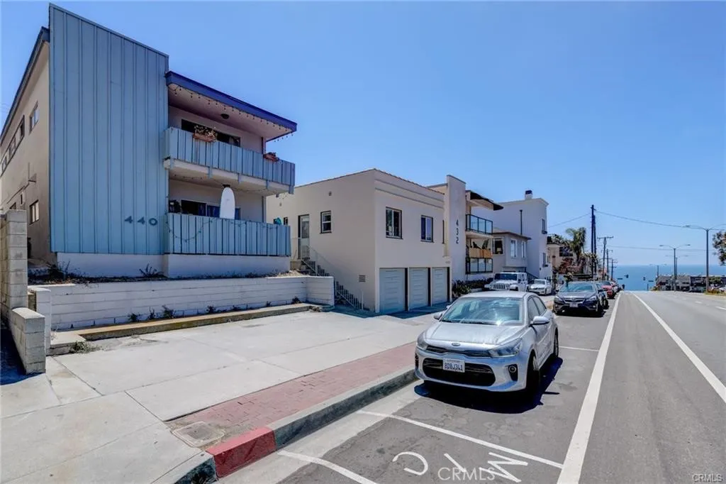 440 Rosecrans Avenue Unit a — photo