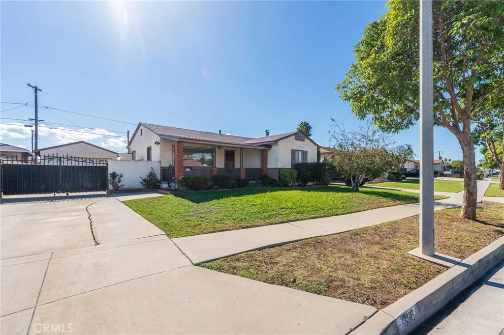 350 E Realty Street, Carson, CA 90745 — photo 3