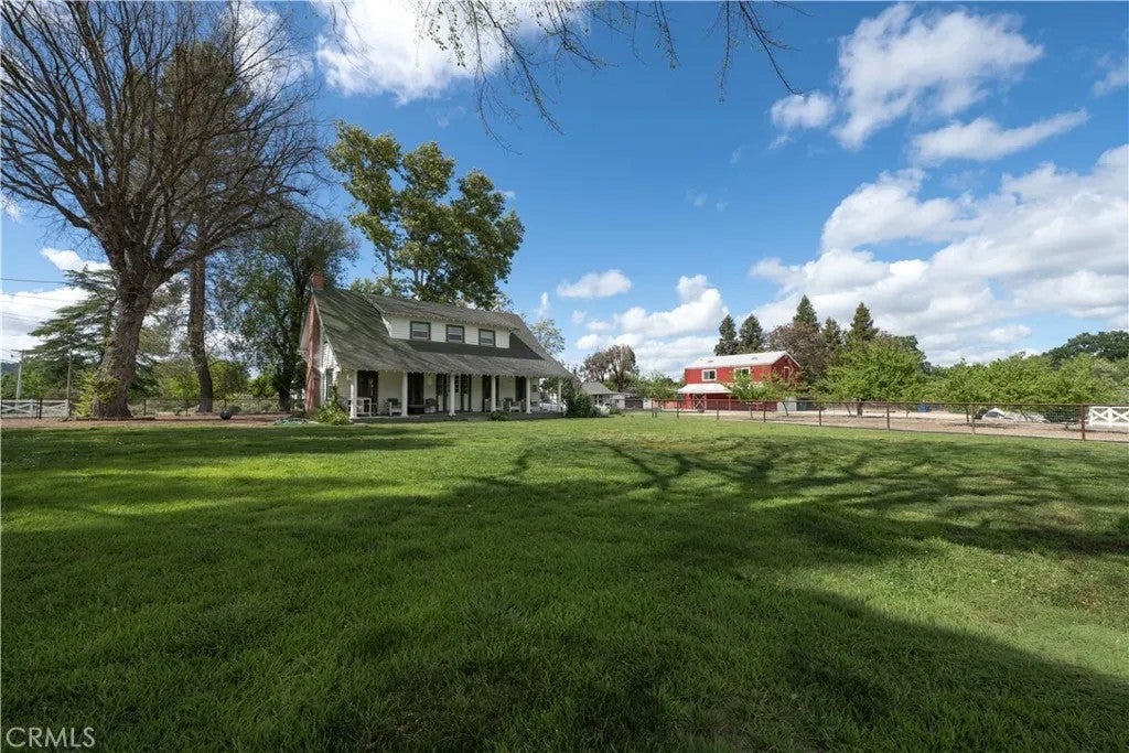 17490 Poplar — photo