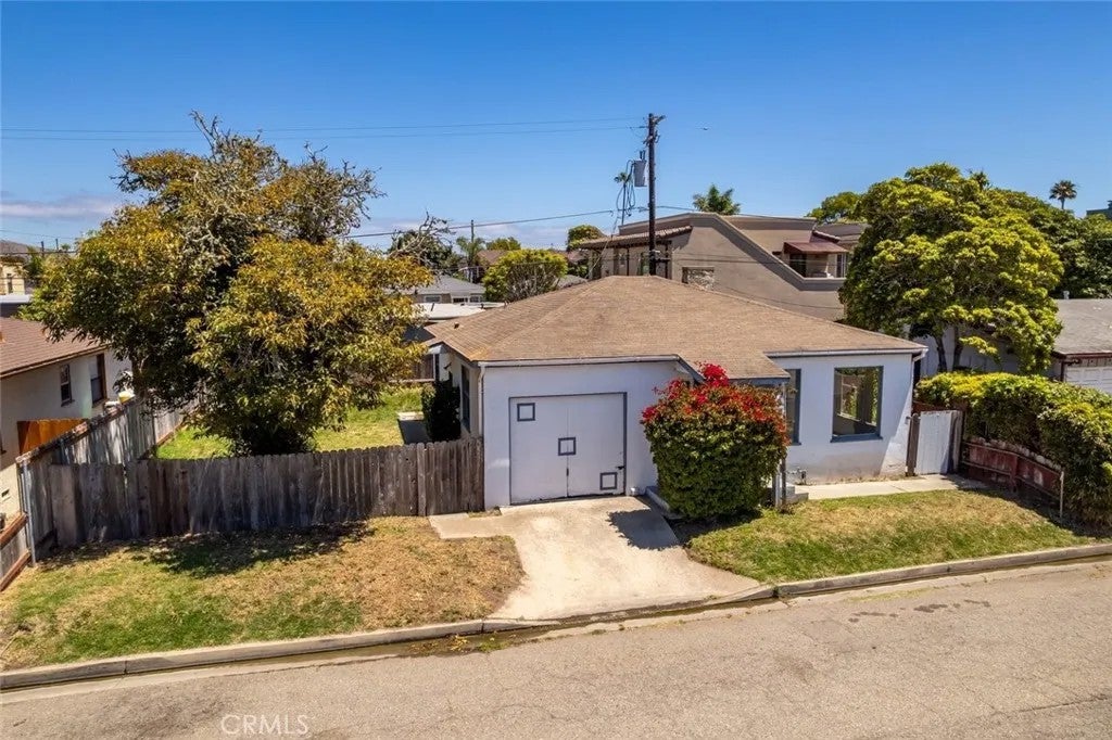 351 Esparto — photo