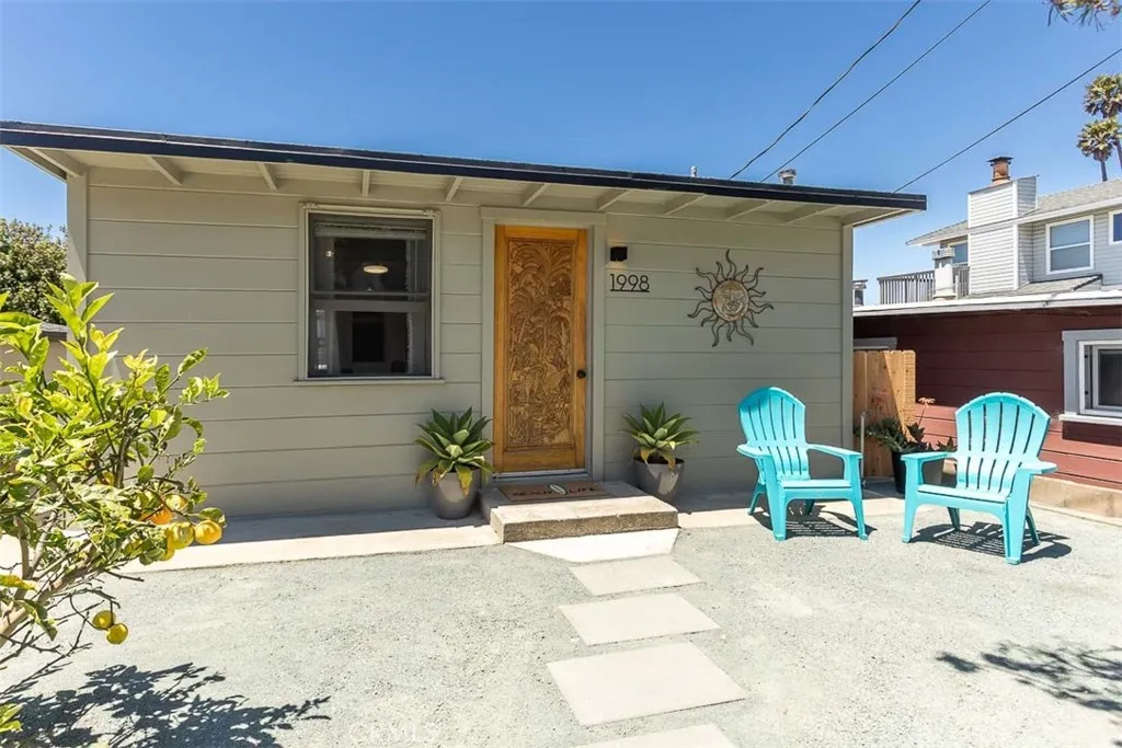 1998 Circle, Cayucos, CA 93430 — photo 2