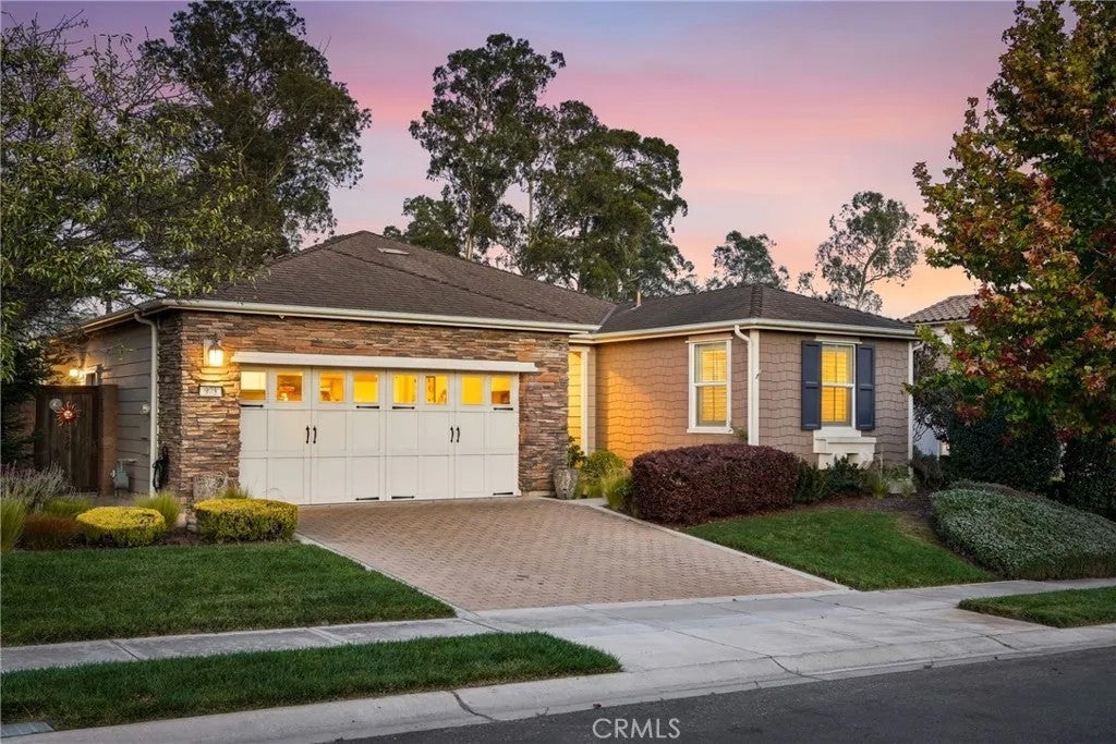 973 Allison Court — photo