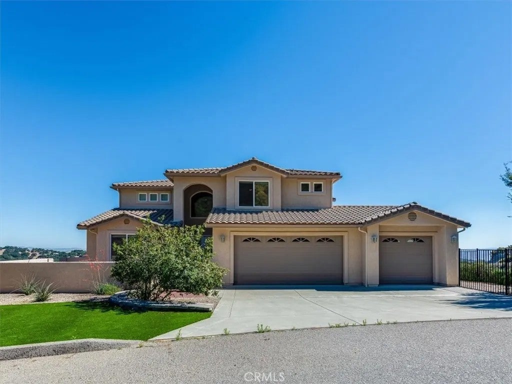 14215 Mary Austin Lane — photo