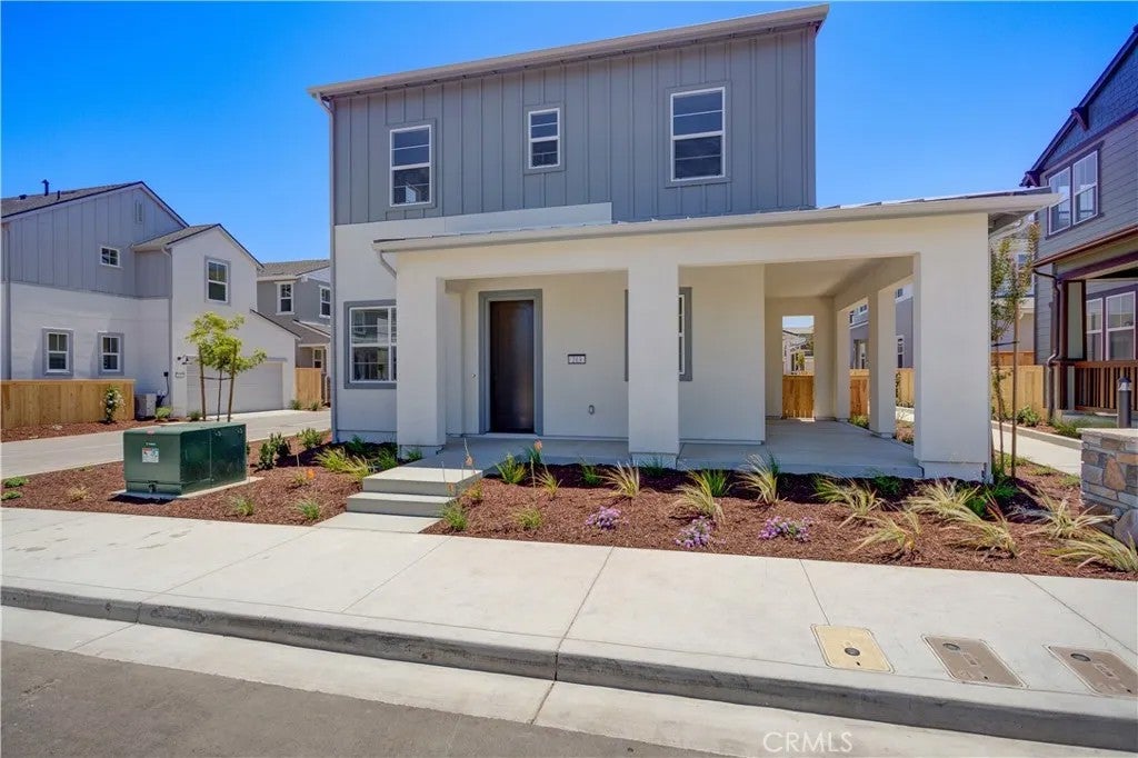213 Kitty Hawk Court — photo
