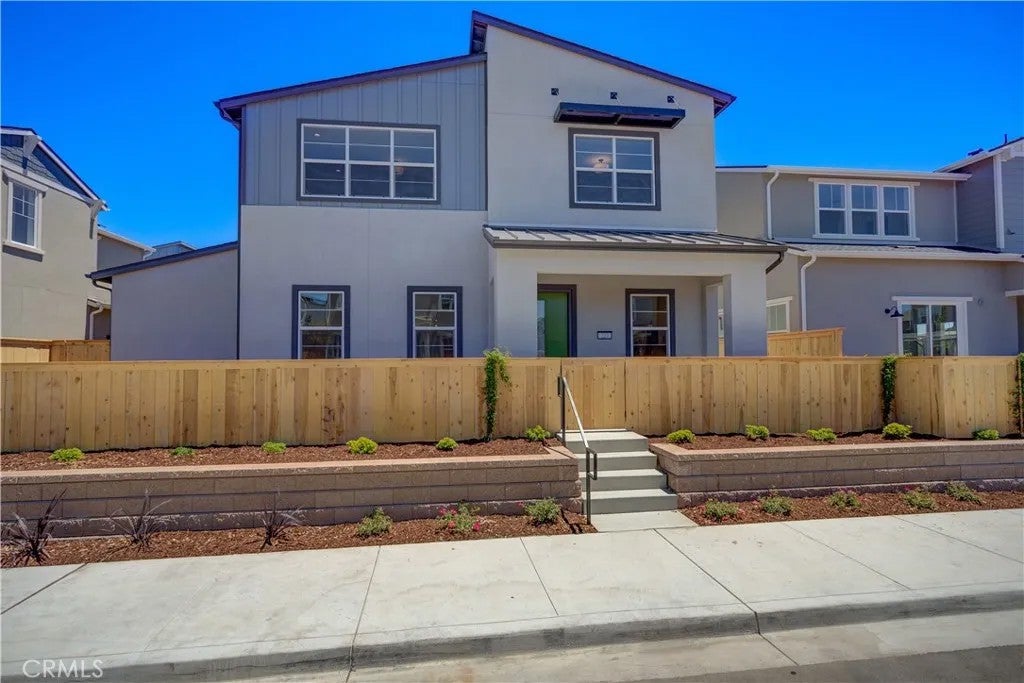 227 Kitty Hawk Court — photo