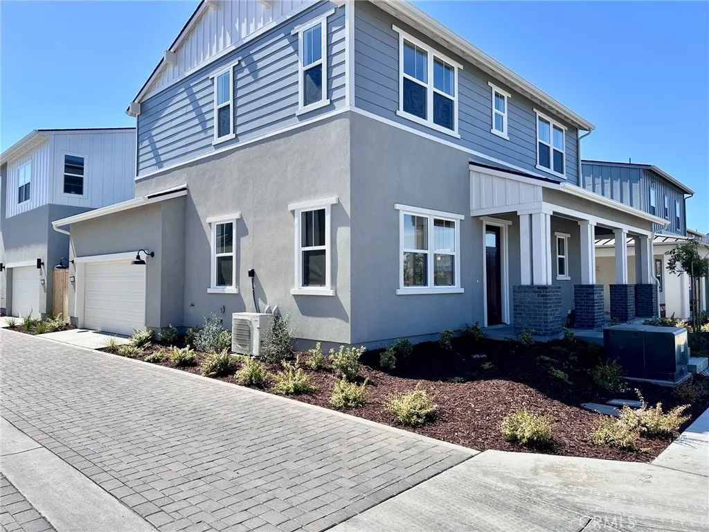 241 Kitty Hawk Court — photo