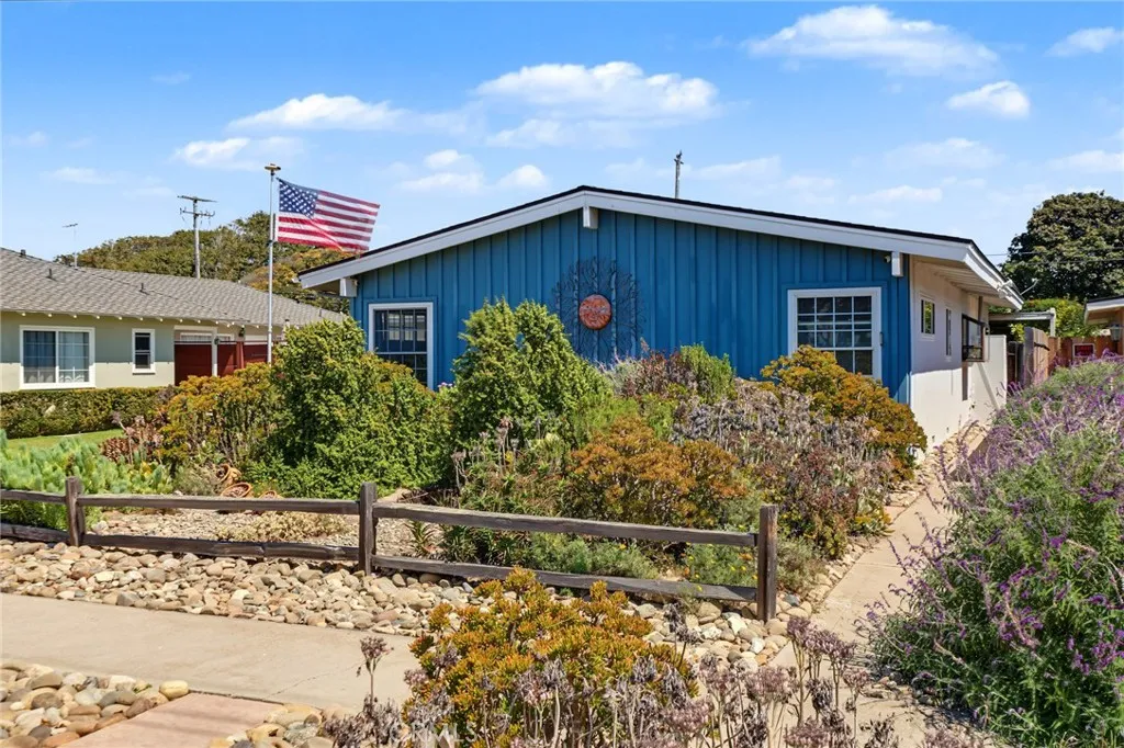 210 S E, Lompoc, CA 93436 — photo 3