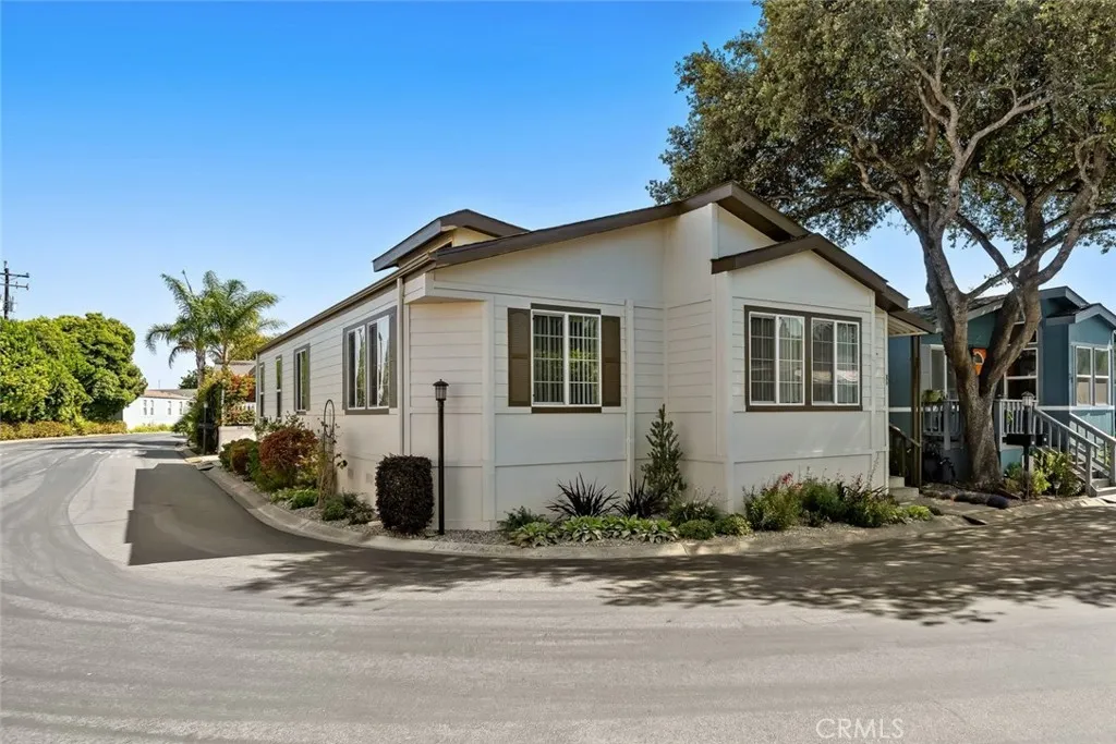 3960 S Higuera Unit 79 — photo