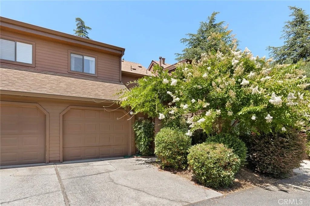 2932 Pennyroyal Drive — photo