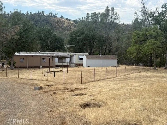 15977 S Mendocino Drive — photo