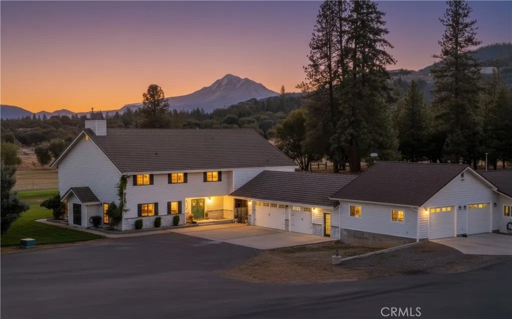 1121 Oak Valley Drive — photo