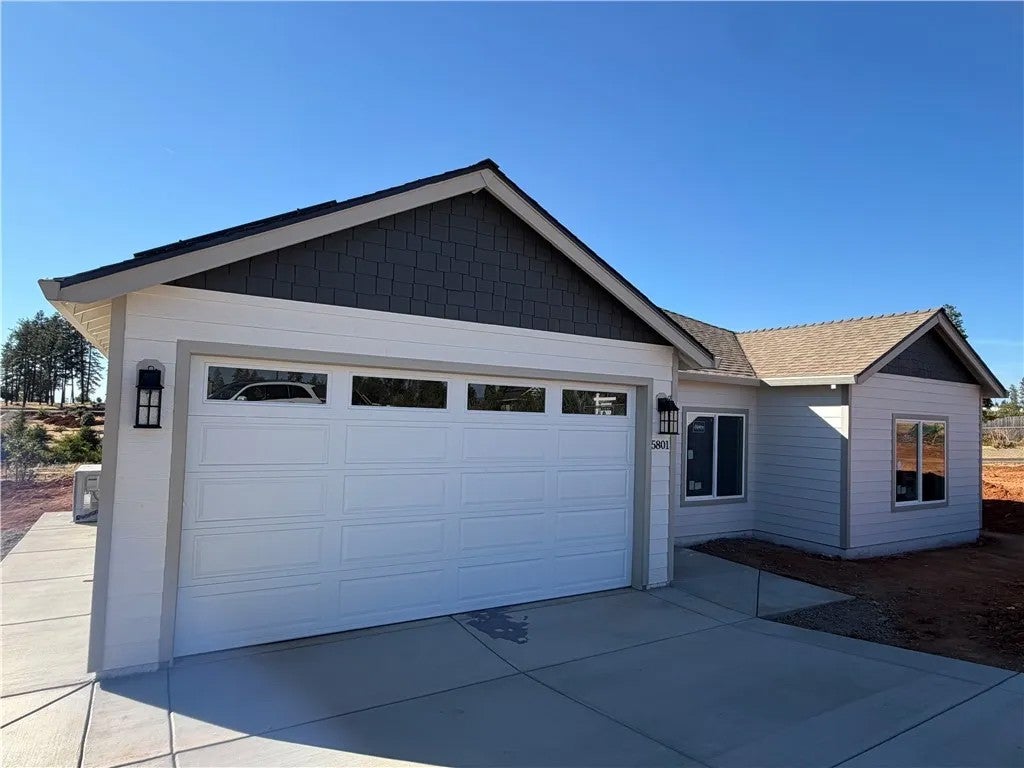 5801 Foster Road — photo