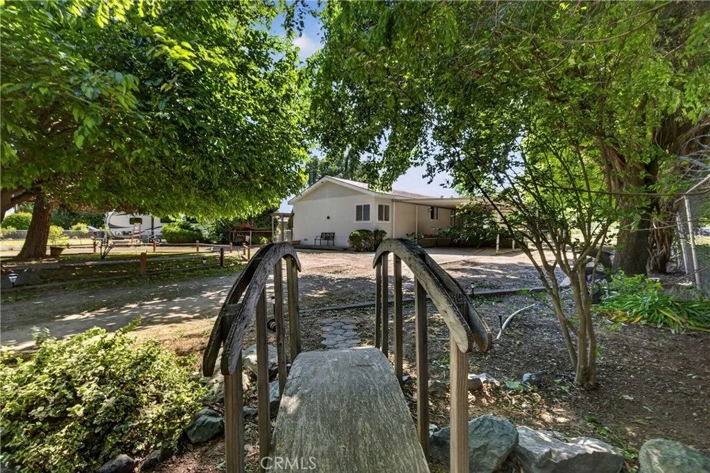 32 Sheldon — photo