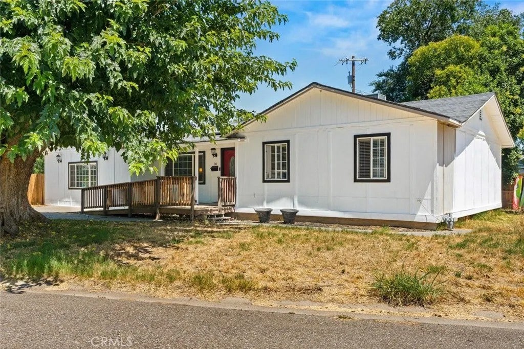 30 Mcglynn Drive — photo