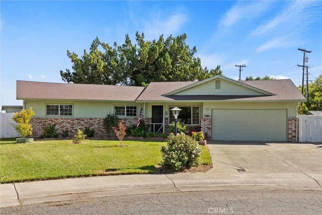 225 Mellane Circle — photo