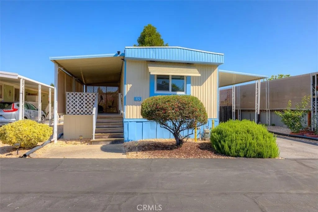 1675 Manzanita 115 — photo