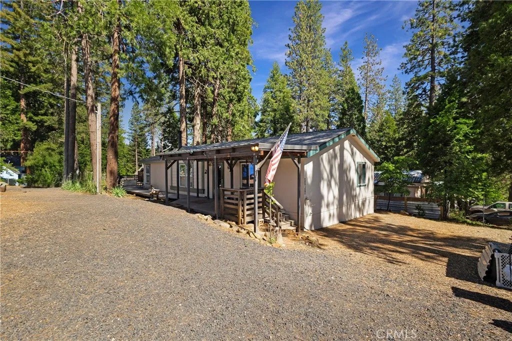 17214 Manzanita Street — photo