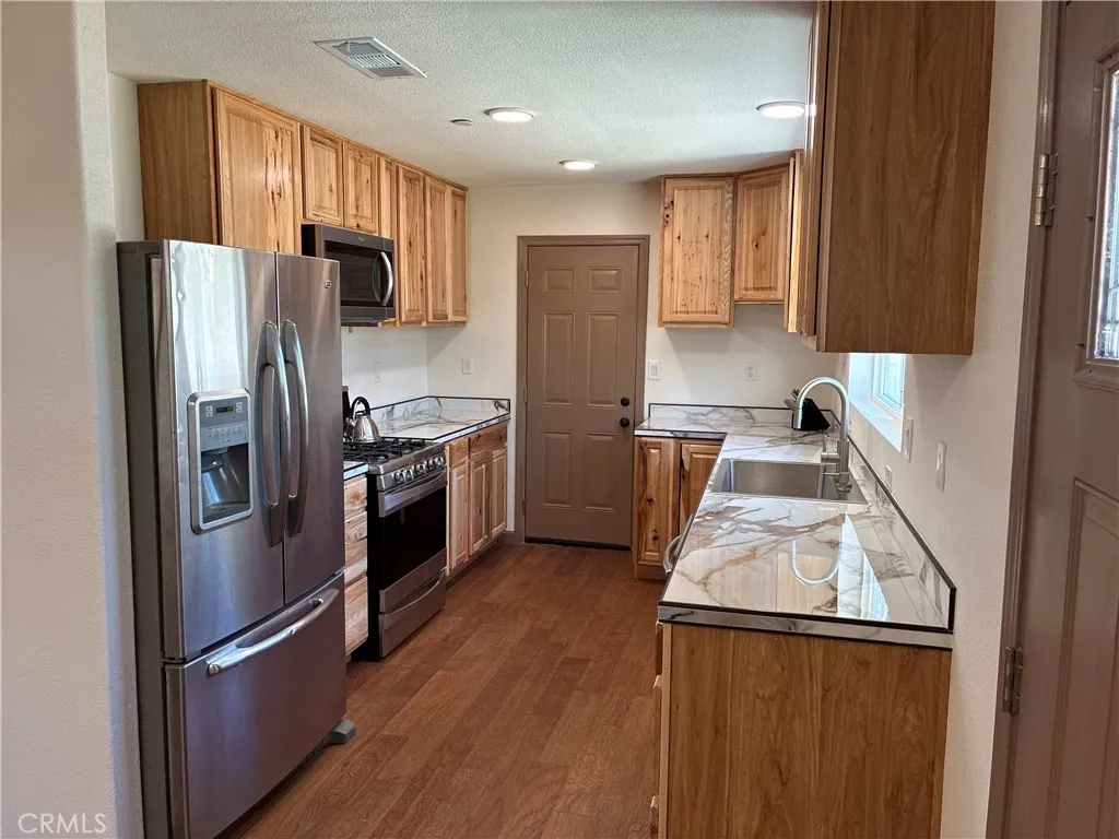 761 Pine, Chester, CA 96020 — photo 2