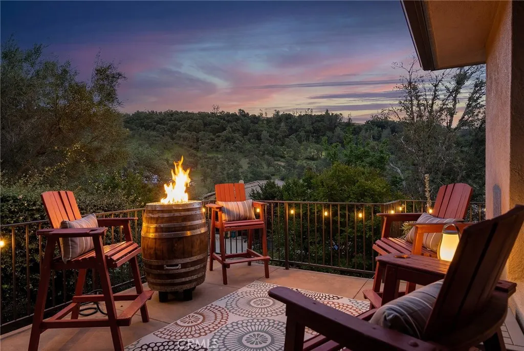 3560 Shadowtree, Chico, CA 95928 — photo 2