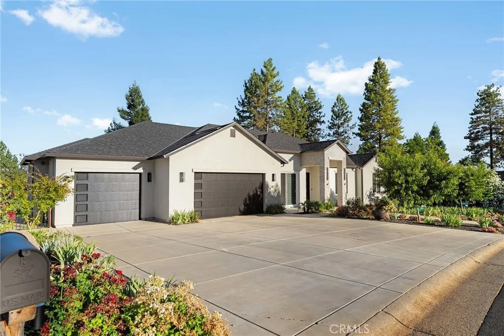 5276 Harrison Road — photo