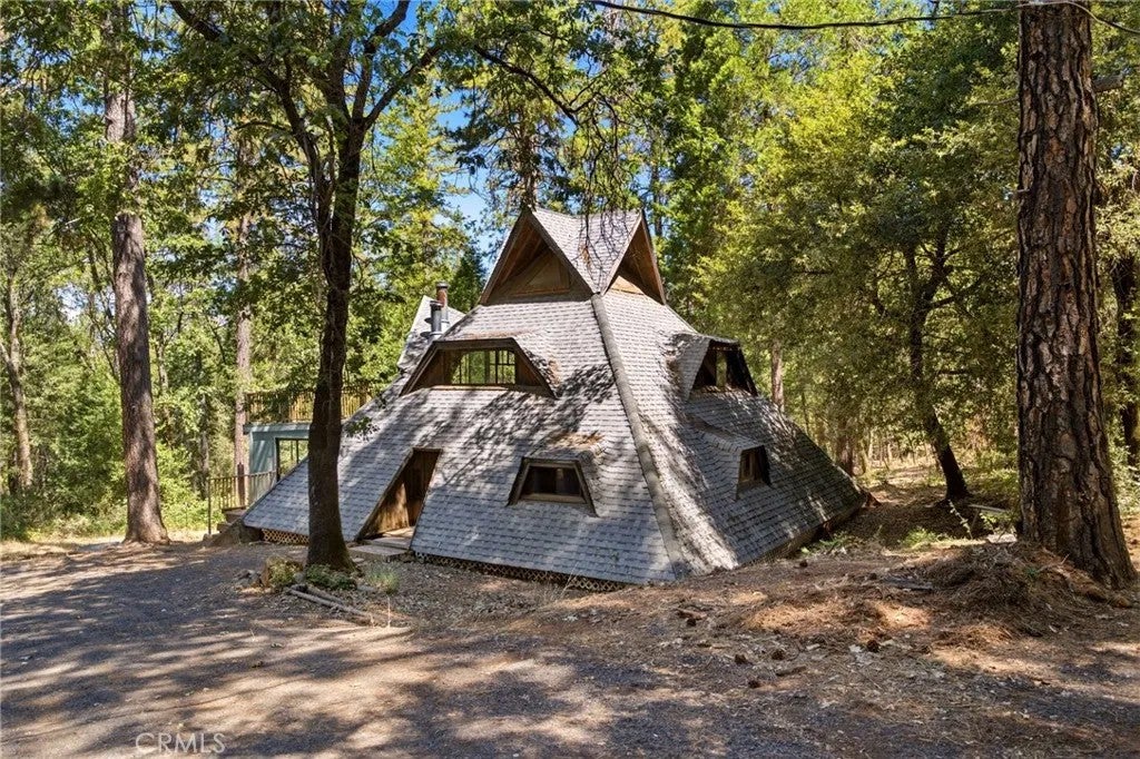 13081 Doe Mill Road — photo