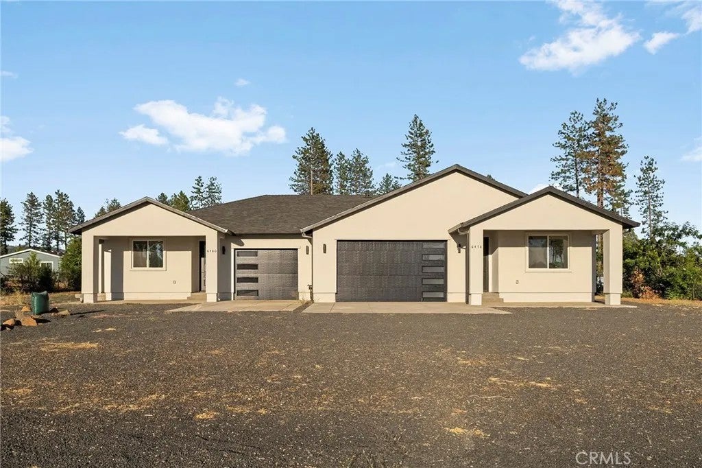 6478 Lone Cedar Ln. — photo