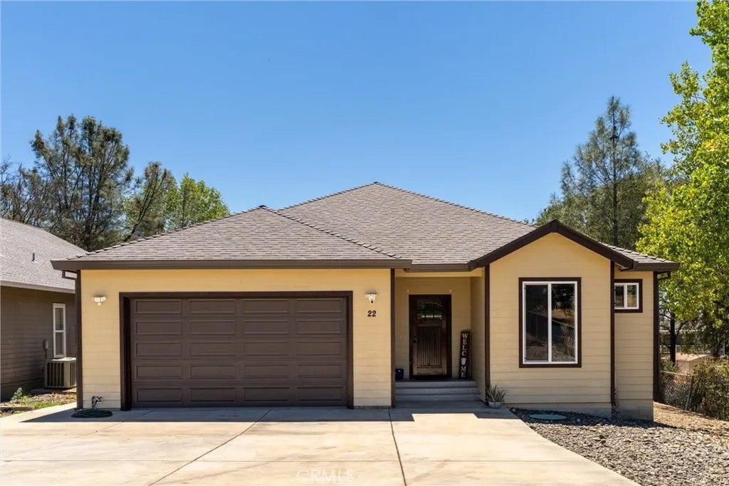 22 Pleasant Oak — photo