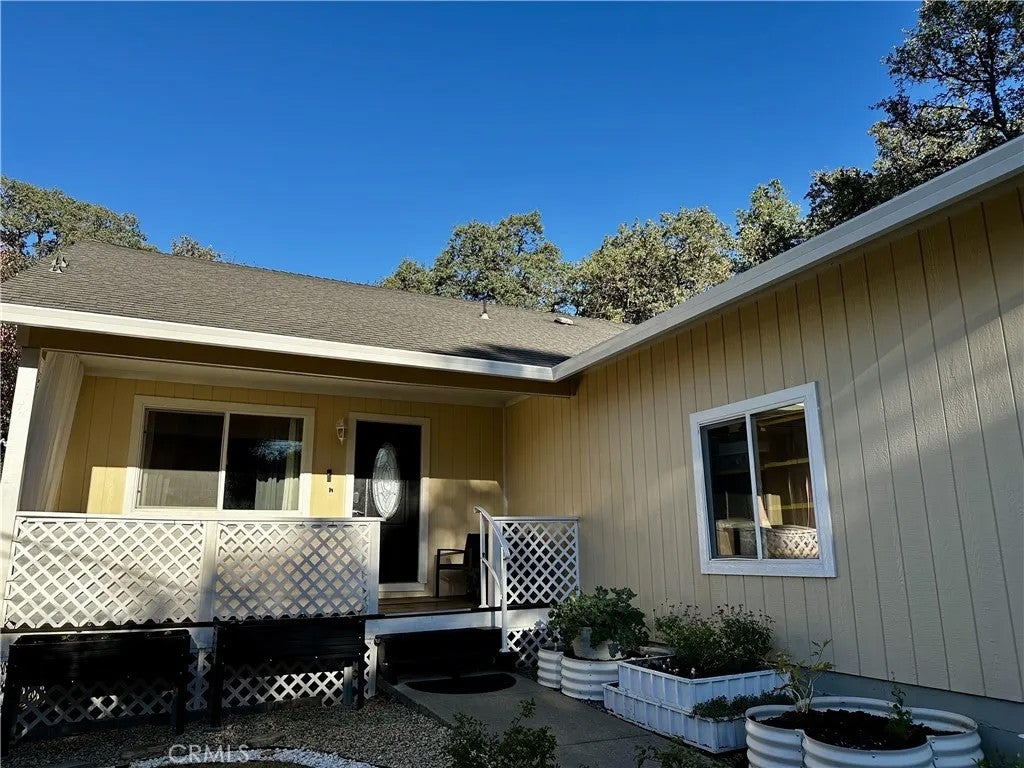 6189 Vallejo Avenue — photo