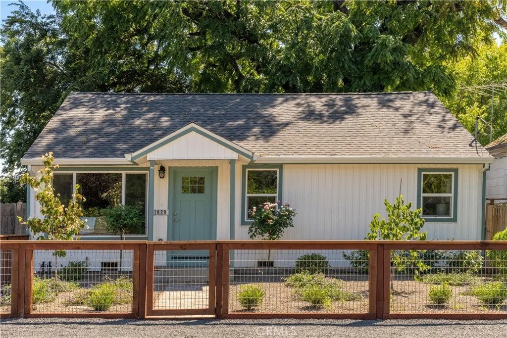1020 Poppy Street — photo
