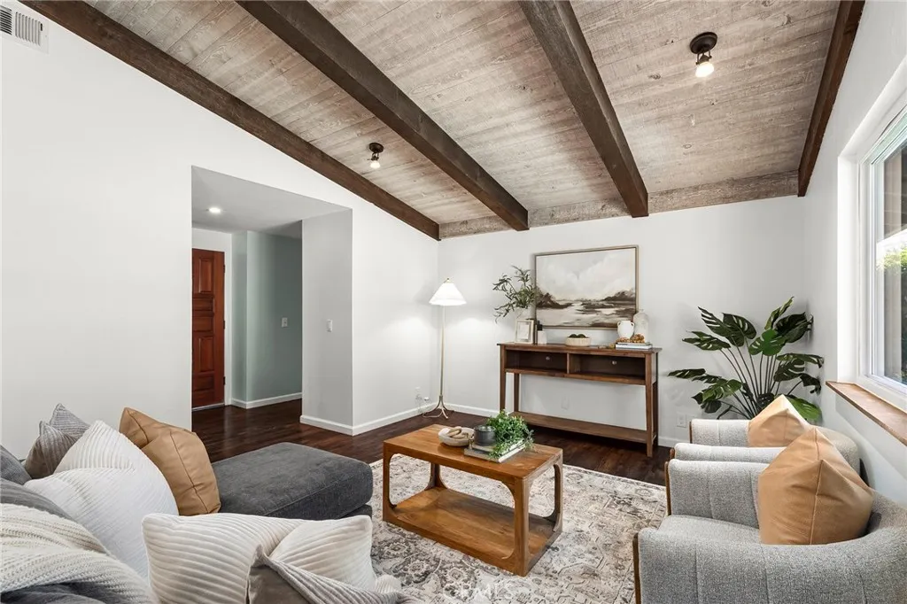 6 Nancy, Chico, CA 95926 — photo 2