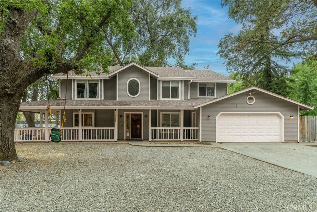 1339 W Sacramento — photo